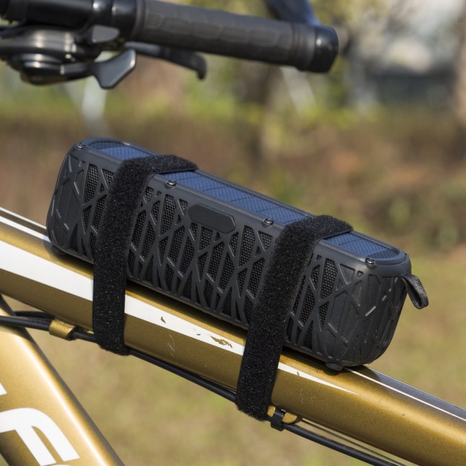 Boxă Bluetooth portabilă cu powerbank AERIUM S5000 Solar Outdoor