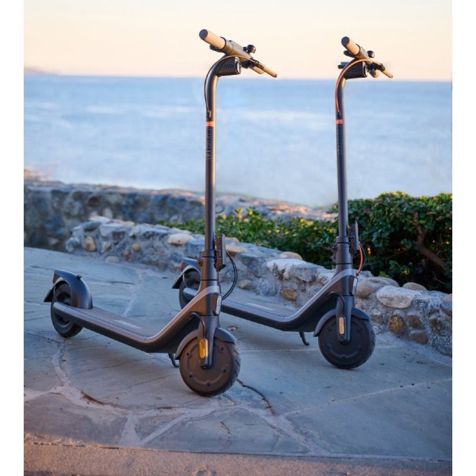 Trotinetă Ninebot by Segway KickScooter E2 Plus E